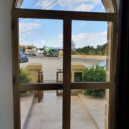 Guest house Oleander Butts Bedsits Zebbug (Western Region)